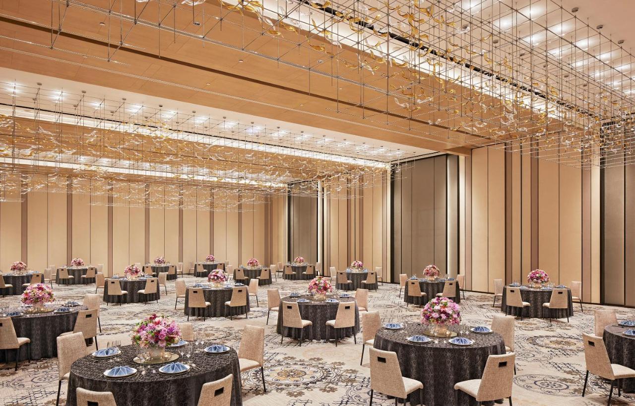 Hotel Taj Wellington Mews Chennai Esterno foto