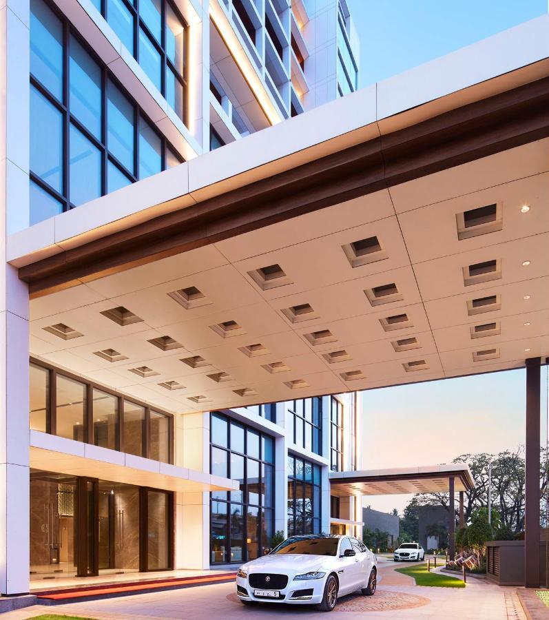Hotel Taj Wellington Mews Chennai Esterno foto